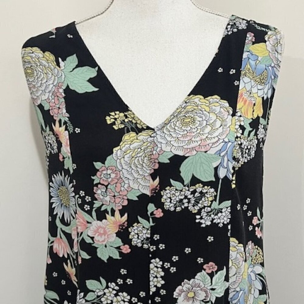 Maaji Black Floral Short Dress w/ Tie Back Women's Size M - Picture 2 of 6